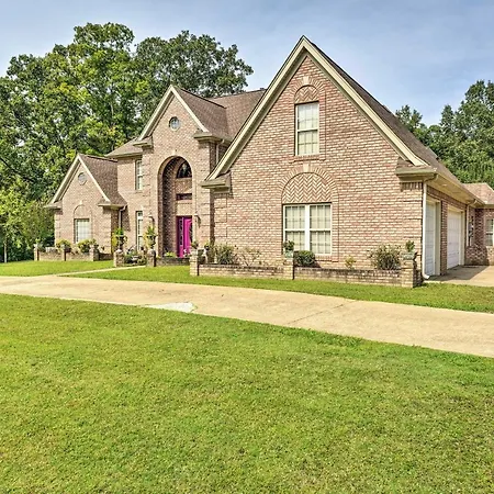 Victorian Hernando Home About 25 Miles To Memphis